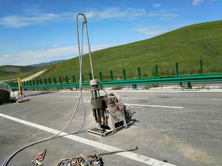 遂川公路地基基础注浆加固